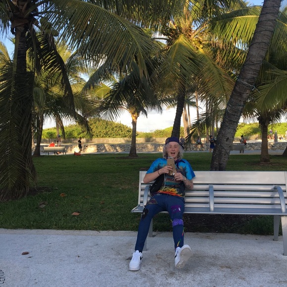 Meet your Posher, Rory - Picture 1 of 1